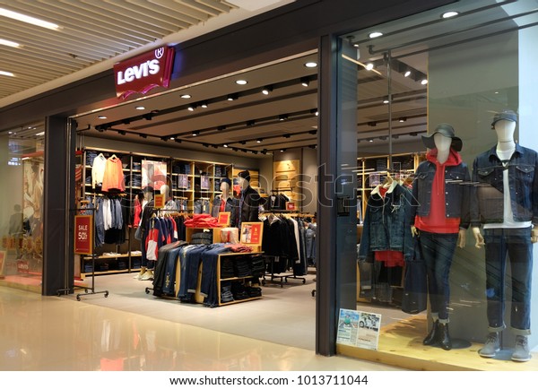 levis jeans outlet near me