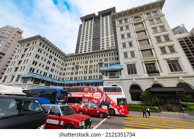 HONG KONG - MARCH 16, 2017: The Peninsula Hong Kong Located In Tsim Sha Tsui In Kowloon Is The Flagship Property Of The Peninsula Hotels Group.