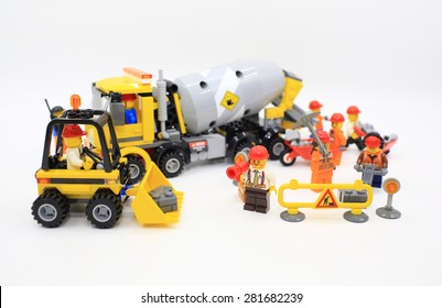 875 Construction Worker Lego Images, Stock Photos & Vectors | Shutterstock