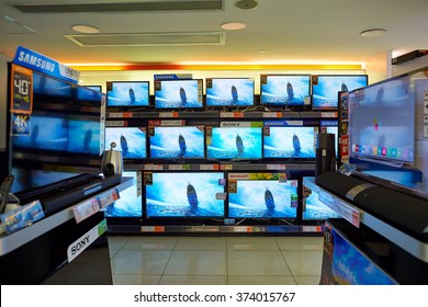 Spanning kaas Deter Tv shop Images, Stock Photos & Vectors | Shutterstock