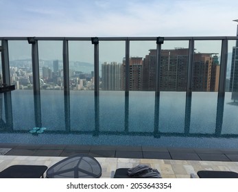 Hong Kong - October 17 2015: The Rooftop Swimming Pool At The W Hong Kong Hotel