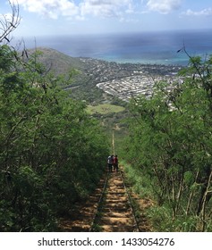 Honolulo , HAWAII - USA December, 17 , 2016 Koko Head Hike - Best View