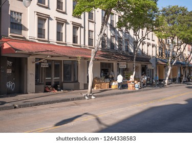 Honolulu, Hawaii, USA.  Dec. 22, 2018.  Urban Decay And Homelessness Causing Most Stores To Close In Chinatown.