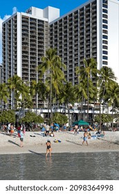 Honolulu, Hawaii, USA.  December 29, 2021.  Picture Of A Waikiki Vacation At A Seaside Hotel For A Family Getaway.