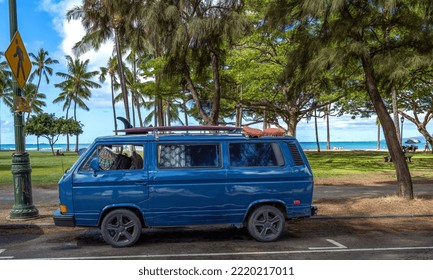 Honolulu, Hawaii, USA.  October 30, 2022.  Vintage Surfing Van At Kaimanu Beach In Waikiki.