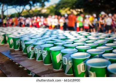 HONOLULU, HI - DEC 12: Hydration Station At The Honolulu Marathon On December 12, 2010. Gatorade Is The Primary Hydration Sponsor For The Honolulu Marathon.