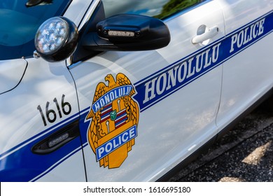 Honolulu, Oahu, Hawaii - November 04, 2019: Police Car Of The Honolulu Police Department. The HPD Has More Than 2500 Employees And Serves The Entire Island Of Oahu Covering Over 600 Square Miles