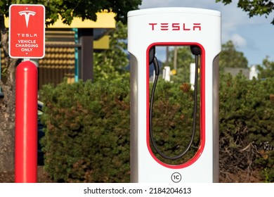 Hood River, Oregon, USA - June 13, 2022: Tesla Electric Car Charging Station