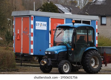 Hoogeveen, The Netherlands- April 6, 2021: Keet Van Stark Reintegration Office At The Goede Herderkerk In Hoogeveen, The Netherlands

