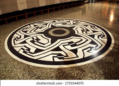 Hoover Dam, USA -2018: A Terrazzo Mosaic Floor In The Turbine Room Of The Hoover Dam. Denver Artist Allen Tupper True Designed Decoration Of Walls And Floors. He Incorporated Navajo And Pueblo Motifs.