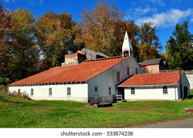 Hopewell Furnace, Pennsylvania - October 15, 2015:  The Cast House With Its Rooftop Cupola Contained The Foundry Furnace At Hopewell Furnace National Historic Site *