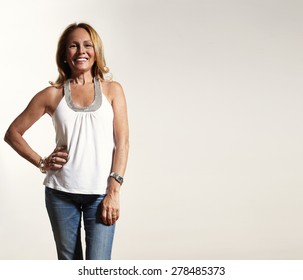 horisontal portrait of smiling senior woman