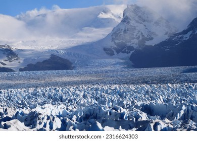 horizon ice views of Perito Moreno in Calafate Patagonia Argentina