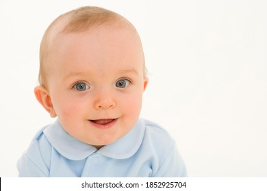 7,779 Infant Shoulder Images, Stock Photos & Vectors | Shutterstock