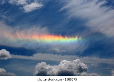 Horizontal Rainbow Cloud Stock Photo 1588575 | Shutterstock