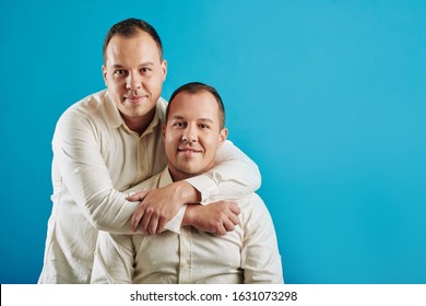 7,927 Twins hug Images, Stock Photos & Vectors | Shutterstock