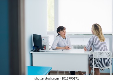 Horizontal view of happy patient at doctor's office