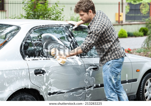 Horizontal view of a\
professional car\
cleaning