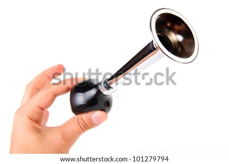 horn in hand