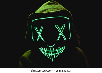 An Horror Green Led Mask For Halloween Day