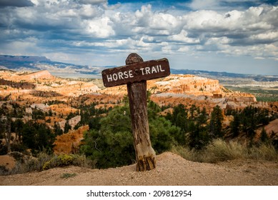 Horse Trail Sign At Bryce Canyon