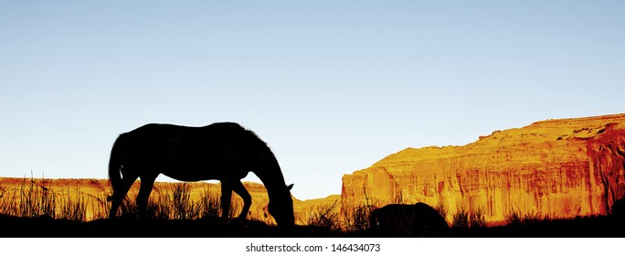 Horses And The Monument Valley - Western Movies Landscape