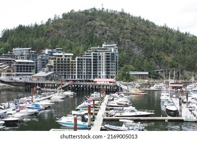 Horseshoe Bay, BC  Canada - 4th June 2022: Buildings And Boats Near The Ferry Terminal