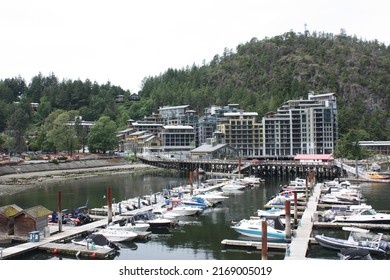 Horseshoe Bay, BC  Canada - 4th June 2022: Buildings And Boats Near The Ferry Terminal