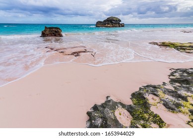 Horseshoe Bay Beach. Bermuda. Southampton - Powered by Shutterstock