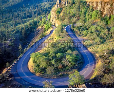 A horseshoe bend in the Rowena Loops section of the historic Columbia River Highway, Columbia River Gorge, Oregon.