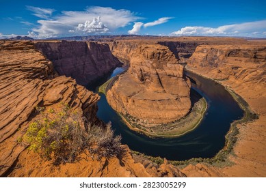Horseshoe Bend Viewpoint, Colorado River, Arizona, USA