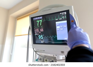 Hospital Monitor Marking Vital Signs