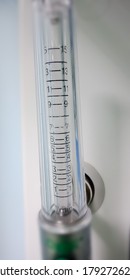 Hospital Oxygen Flow Meter Bar Image 