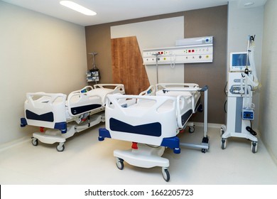 Hospital Room With Beds And Comfortable Medical Equipped In A Modern Hospital. Treatment, Coronavirus, Pandemic, COVID-19