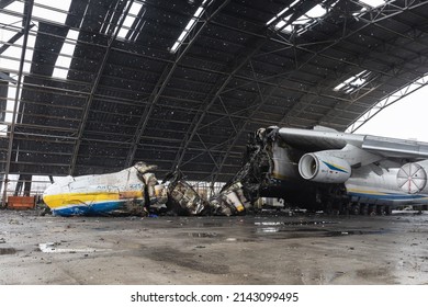 HOSTOMIL, UKRAINE - Apr. 02, 2022: The world-famous AN-225 Mriya, one of the largest airplanes in the world, was destroyed on the Hostomil Airport by Russian troops at 24 february 2022
