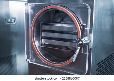 Hot Air Dryer Sterilization Cabinet Food Industry. Used As A Dryer To Remove Moisture From Products. Use Dried Fruit Dry Meat, Herbs, Grains, Dry Food. 