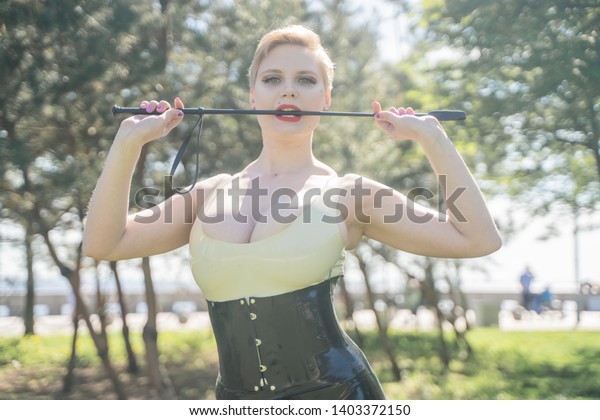 Hot Curvy Woman Short Hair Big Royalty Free Stock Image