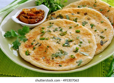 Hot & Delicious Spring Onion Paratha With Pickle