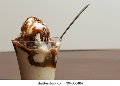 Hot Fudge Sundae