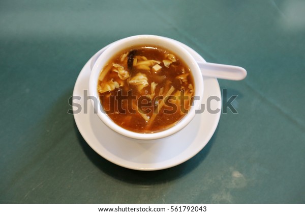 hot & sour soup.  Chinese lunch with hot and\
sour soup\
