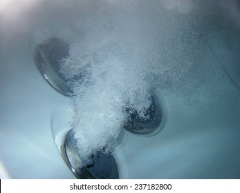 Heißwasserdüsen mit Luftblasen