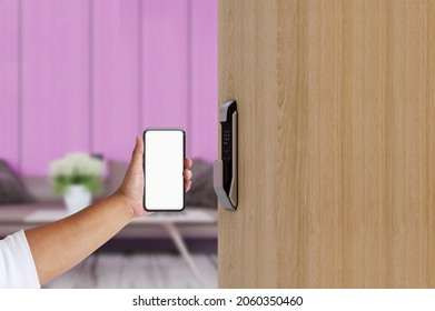 Hotel Door Security Unlocking By Application On Mobile Phone. Digital Door Lock, Keyless System Of Access Door. Digital Door Handle Or Electronics Knob For Access To Room Security,