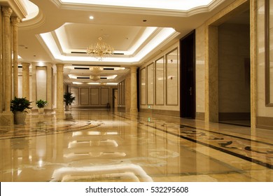 Hotel lobby interior - Shutterstock ID 532295608