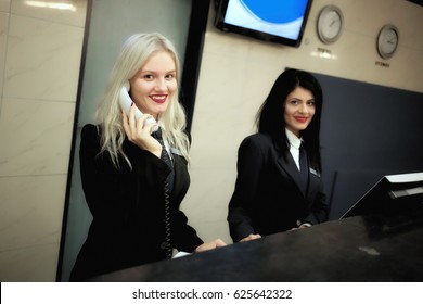 Front Desk Check Images Stock Photos Vectors Shutterstock