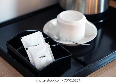 Hotel White Sugar Packet With Coffee Cup And Kettle Set