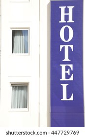 Hotel-sign