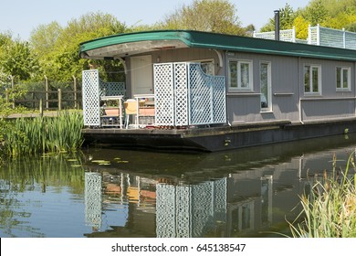 House Boat