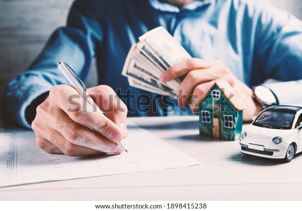 house and car purchase\
contract