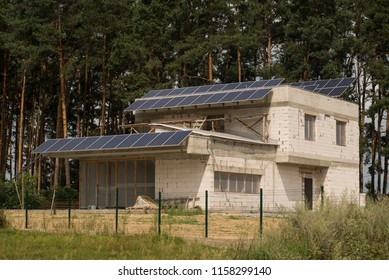 Cabin With Solar Panels Images Stock Photos Vectors Shutterstock