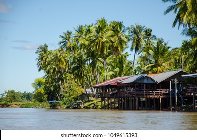 15,869 Laos house Images, Stock Photos & Vectors | Shutterstock